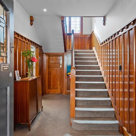 Homelea Bed And Breakfast Крайстчёрч Экстерьер фото